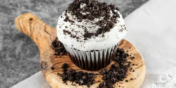 Cookies & Cream Cupcake